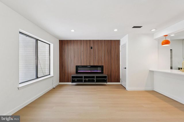 3046 HEATHCOTE RD, Waldorf, MD 20602