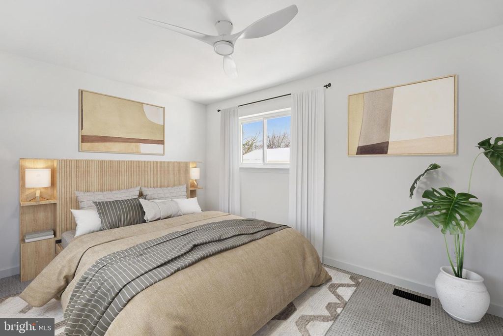 Image 11 of property listing at 3046 HEATHCOTE RD, Waldorf, MD 20602