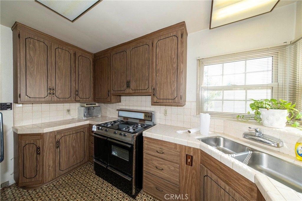 5130 Auckland, Toluca Lake, CA 91601 — photo 5