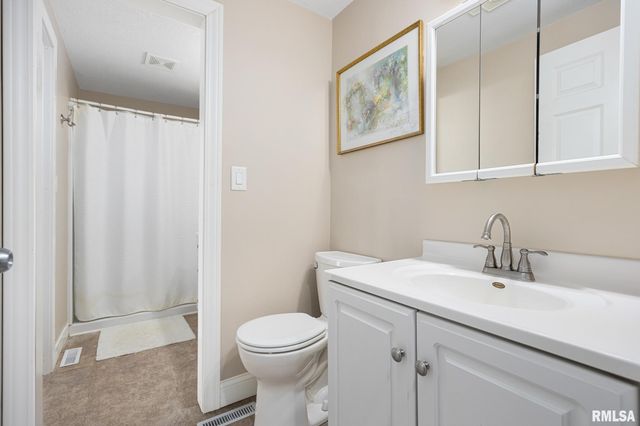 9515 W LITTLEFIELD Drive, Mapleton, IL 61547