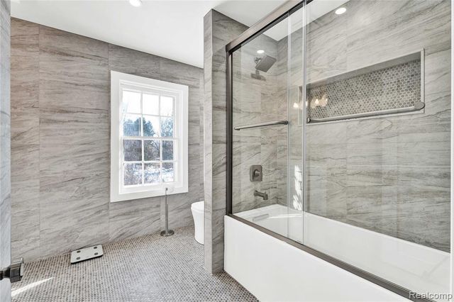 650 Wattles Road, Bloomfield Hills, MI 48304