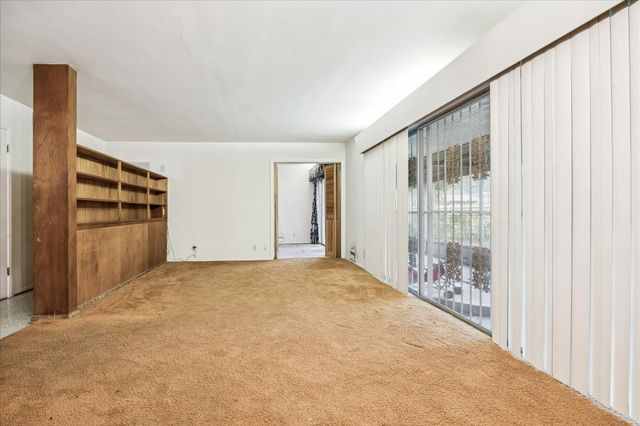 5119 Beechnut Street, Houston, TX 77096