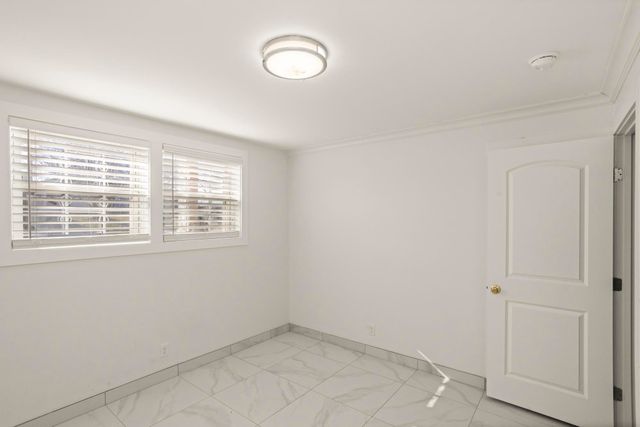 312 Paragon Mills Rd, Nashville, TN 37211