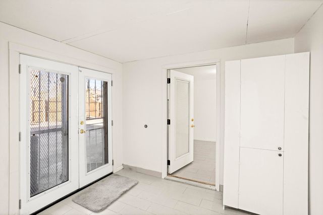 312 Paragon Mills Rd, Nashville, TN 37211