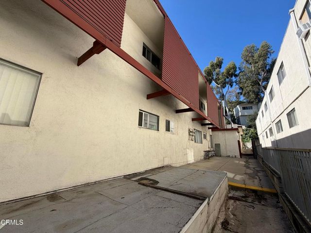 2745 S Fremont Avenue, Alhambra, CA 91803