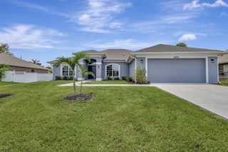 6775 NW Abigail Avenue, Port St Lucie, FL 34983