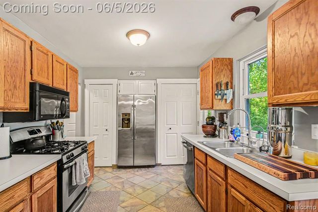 9790 Norman Road, Clarkston, MI 48348