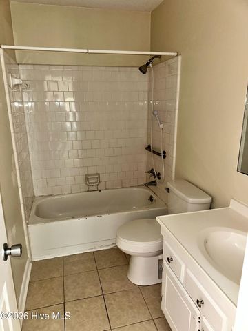 1003 Brynn Marr Road, Jacksonville, NC 28546