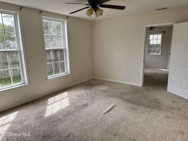 1003 Brynn Marr Road, Jacksonville, NC 28546