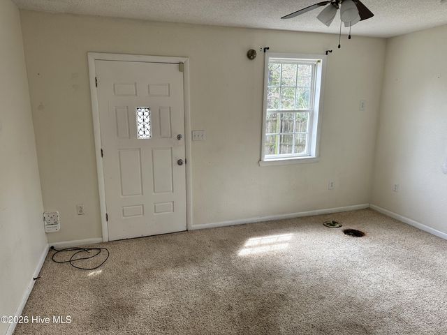 1003 Brynn Marr Road, Jacksonville, NC 28546