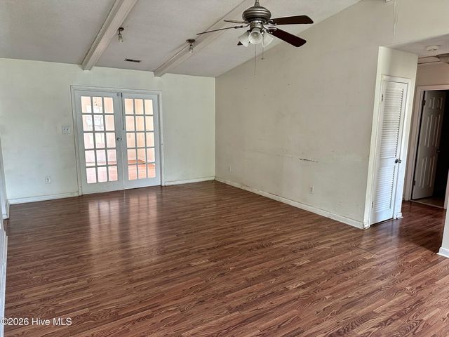 1003 Brynn Marr Road, Jacksonville, NC 28546