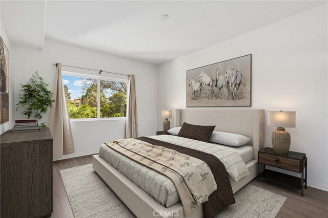 9610 Zelzah Avenue 203, Los Angeles, CA 91325