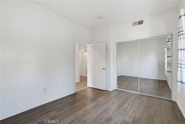 9610 Zelzah Avenue 203, Los Angeles, CA 91325