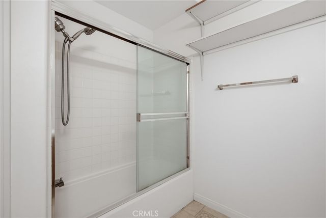 9610 Zelzah Avenue 203, Los Angeles, CA 91325