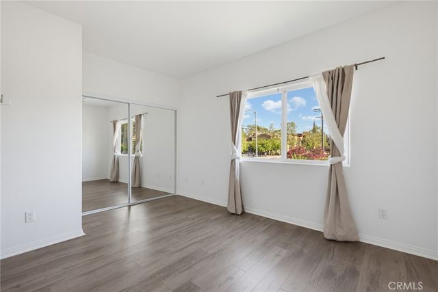 9610 Zelzah Avenue 203, Los Angeles, CA 91325