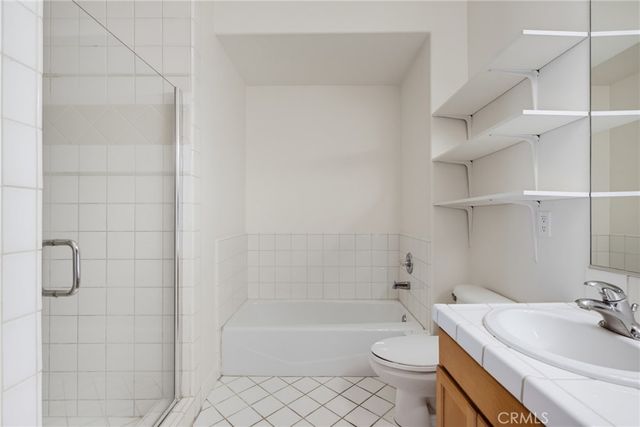 9610 Zelzah Avenue 203, Los Angeles, CA 91325