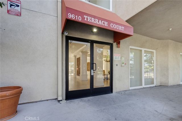 9610 Zelzah Avenue 203, Los Angeles, CA 91325