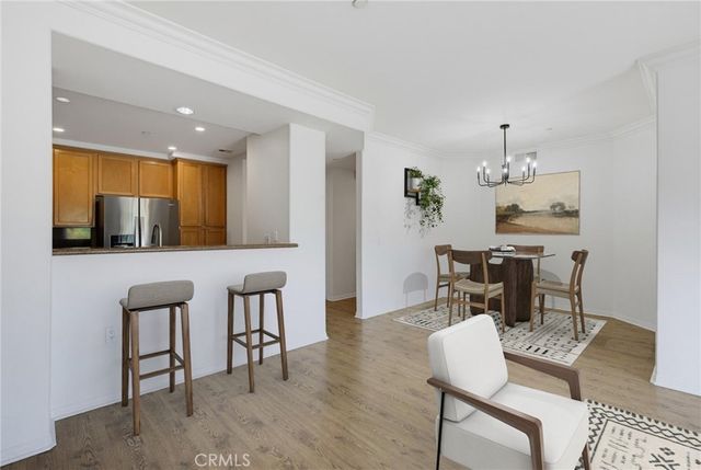 9610 Zelzah Avenue 203, Los Angeles, CA 91325
