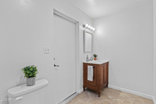 12006 N 64TH Street, Scottsdale, AZ 85254