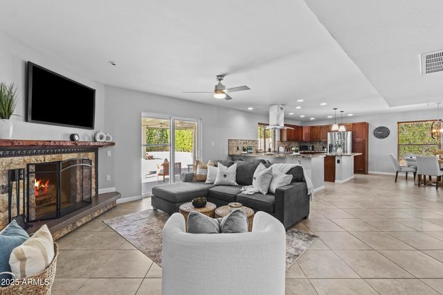 12006 N 64TH Street, Scottsdale, AZ 85254