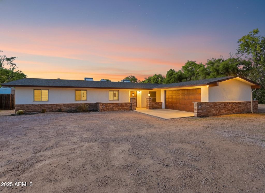 12006 N 64TH Street, Scottsdale, AZ 85254