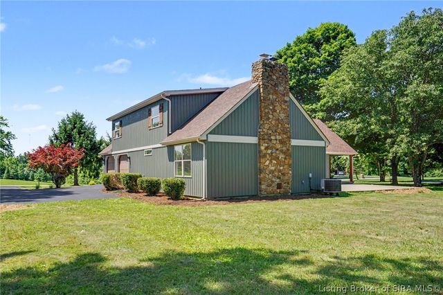 2002 Beckin Drive, Floyds Knobs, IN 47119