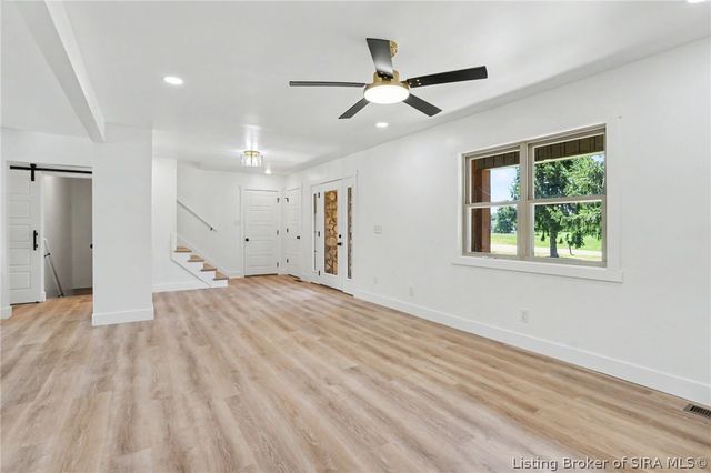2002 Beckin Drive, Floyds Knobs, IN 47119