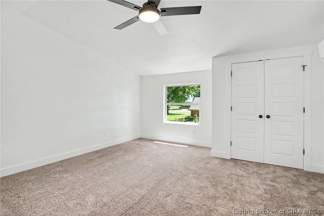 2002 Beckin Drive, Floyds Knobs, IN 47119