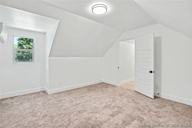 2002 Beckin Drive, Floyds Knobs, IN 47119