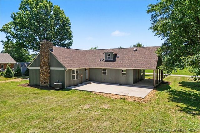 2002 Beckin Drive, Floyds Knobs, IN 47119