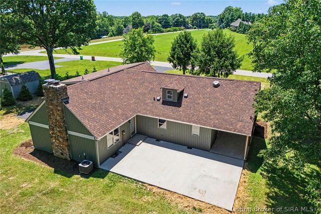 2002 Beckin Drive, Floyds Knobs, IN 47119