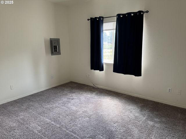 106 17TH Ave, Longview, WA 98632