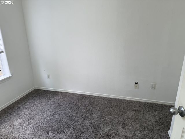 106 17TH Ave, Longview, WA 98632