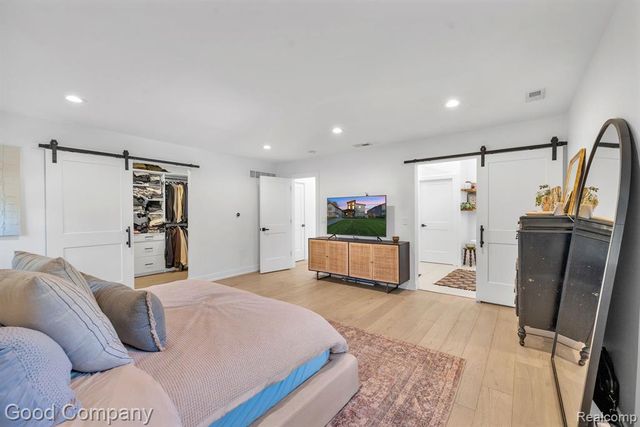 3813 Linwood Avenue, Royal Oak, MI 48073