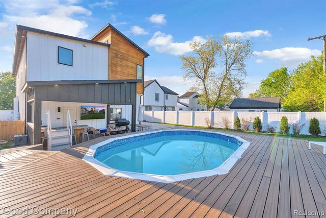 3813 Linwood Avenue, Royal Oak, MI 48073
