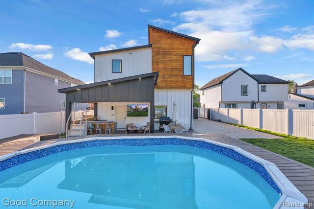 3813 Linwood Avenue, Royal Oak, MI 48073