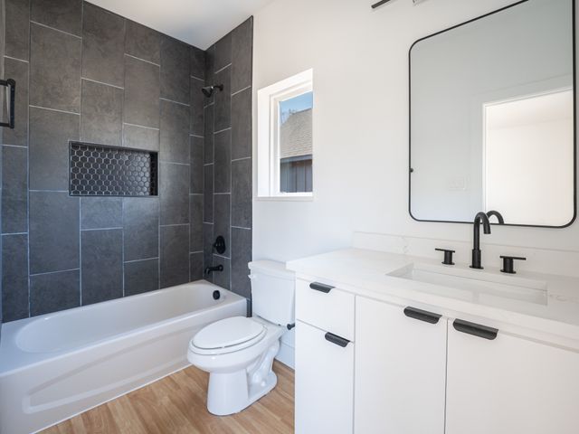 2706 Valentine Street, Dallas, TX 75215