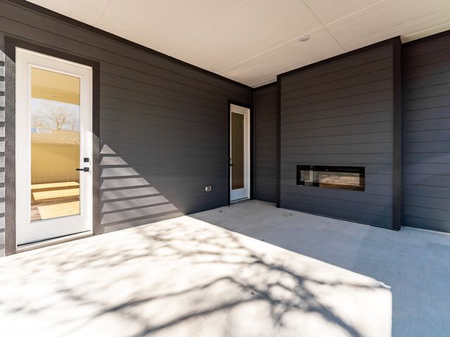 2706 Valentine Street, Dallas, TX 75215