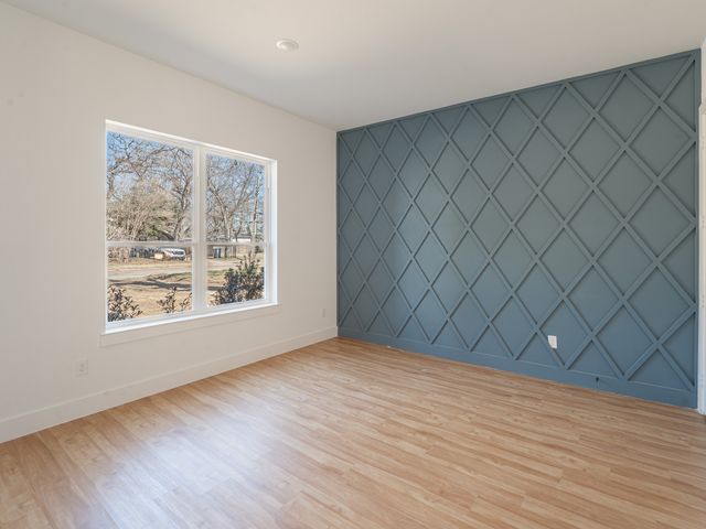 2706 Valentine Street, Dallas, TX 75215