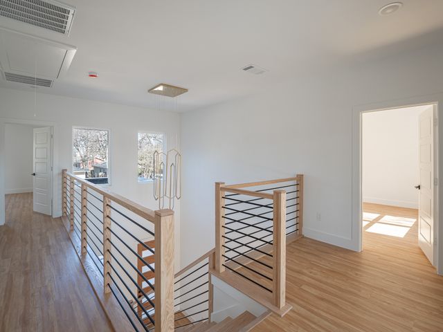 2706 Valentine Street, Dallas, TX 75215