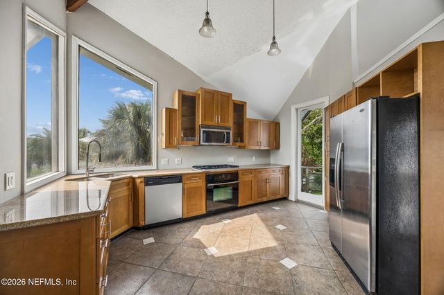 1725 LISA Avenue, Fernandina Beach, FL 32034