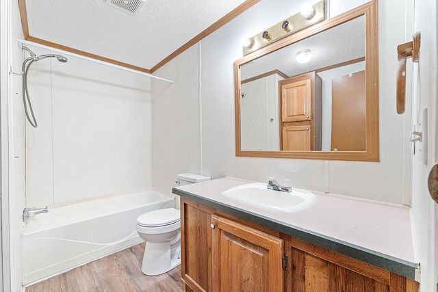1225 SW Dallas Street, Gravette, AR 72736