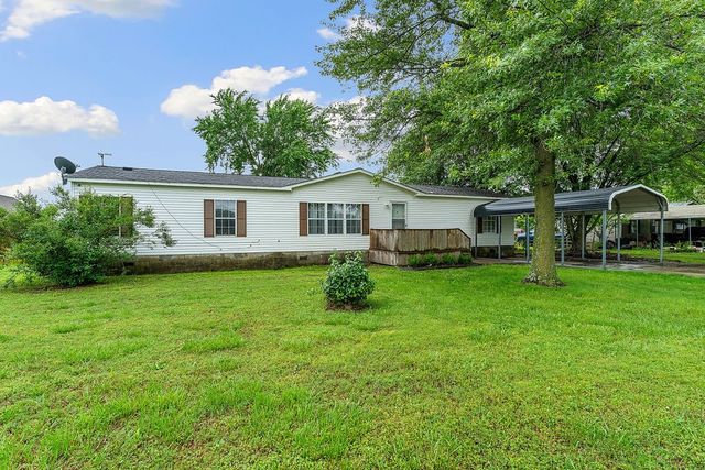 1225 SW Dallas Street, Gravette, AR 72736