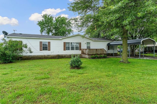 1225 SW Dallas Street, Gravette, AR 72736