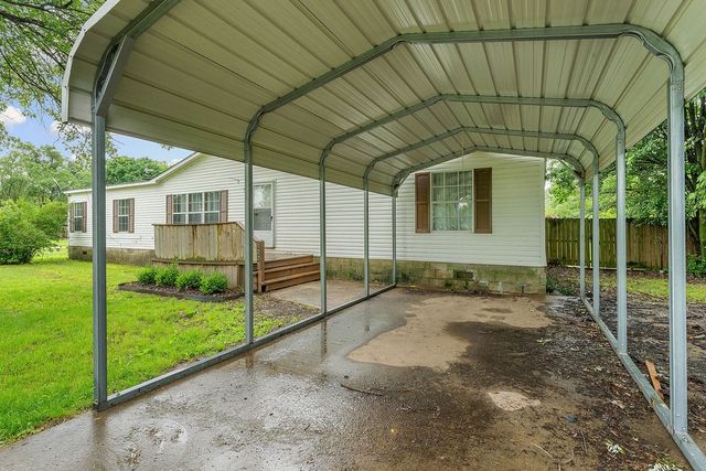 1225 SW Dallas Street, Gravette, AR 72736