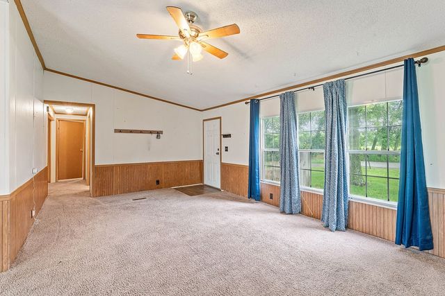 1225 SW Dallas Street, Gravette, AR 72736
