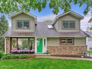 875 S York Street, Elmhurst, IL 60126