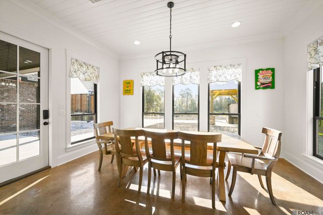 10118 La Hwy 421, St Francisville, LA 70775