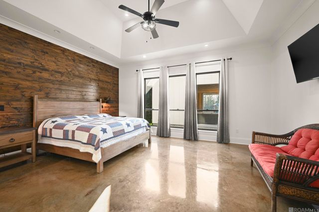 10118 La Hwy 421, St Francisville, LA 70775