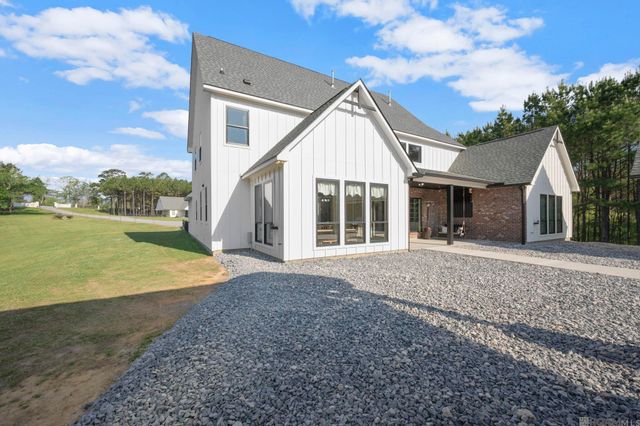 10118 La Hwy 421, St Francisville, LA 70775